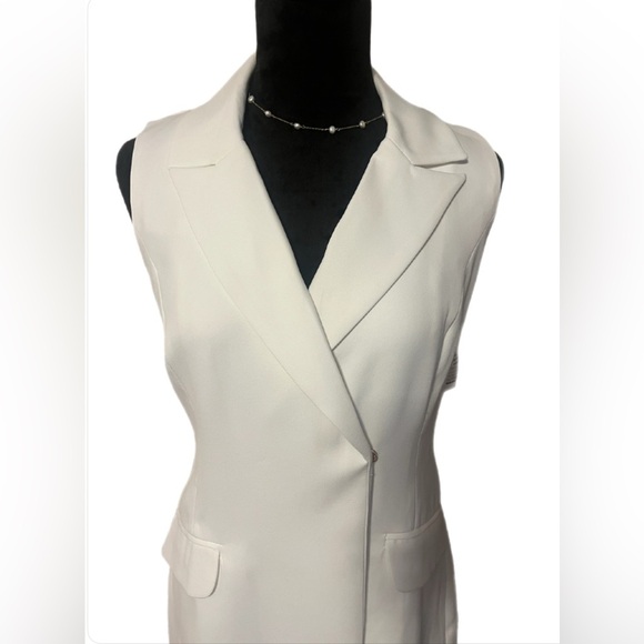 NWT Forever New Cream Tailored Blazer Dress- size 4 - Picture 2 of 6
